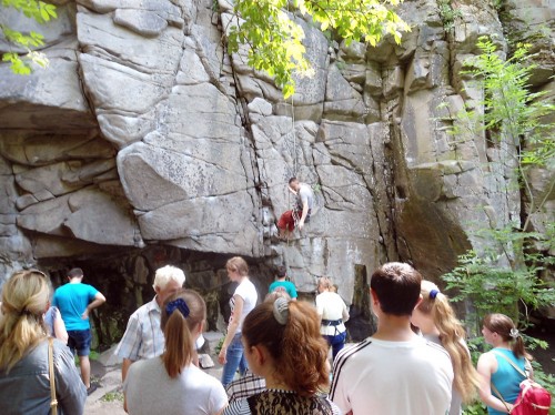 Скелі Буцького каньйону приваблюють альпіністів з усіх куточків України
